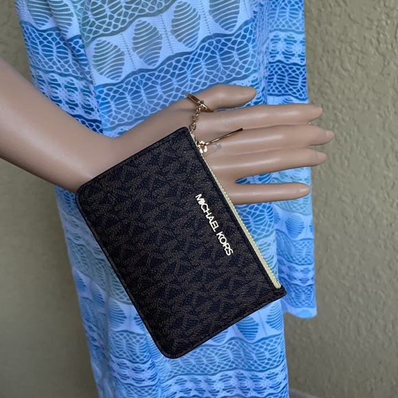 Michael Kors Small TZ Coinpouch with ID - Picture 13 of 16